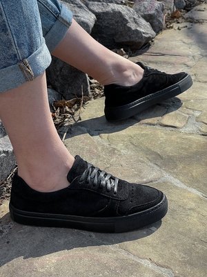 Шкіряні жіночі кеди Black Velours Sneakers 60-659.911 фото