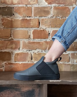 Slipper sneakers gray