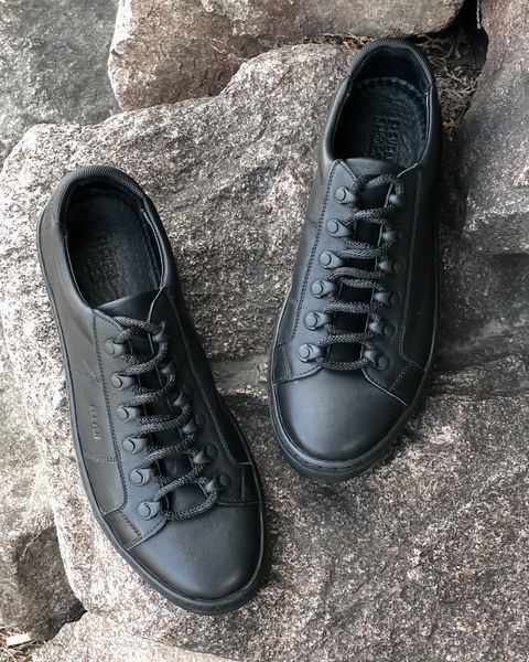 Werden sneakers black