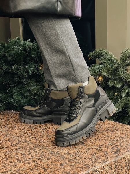 Military black boots